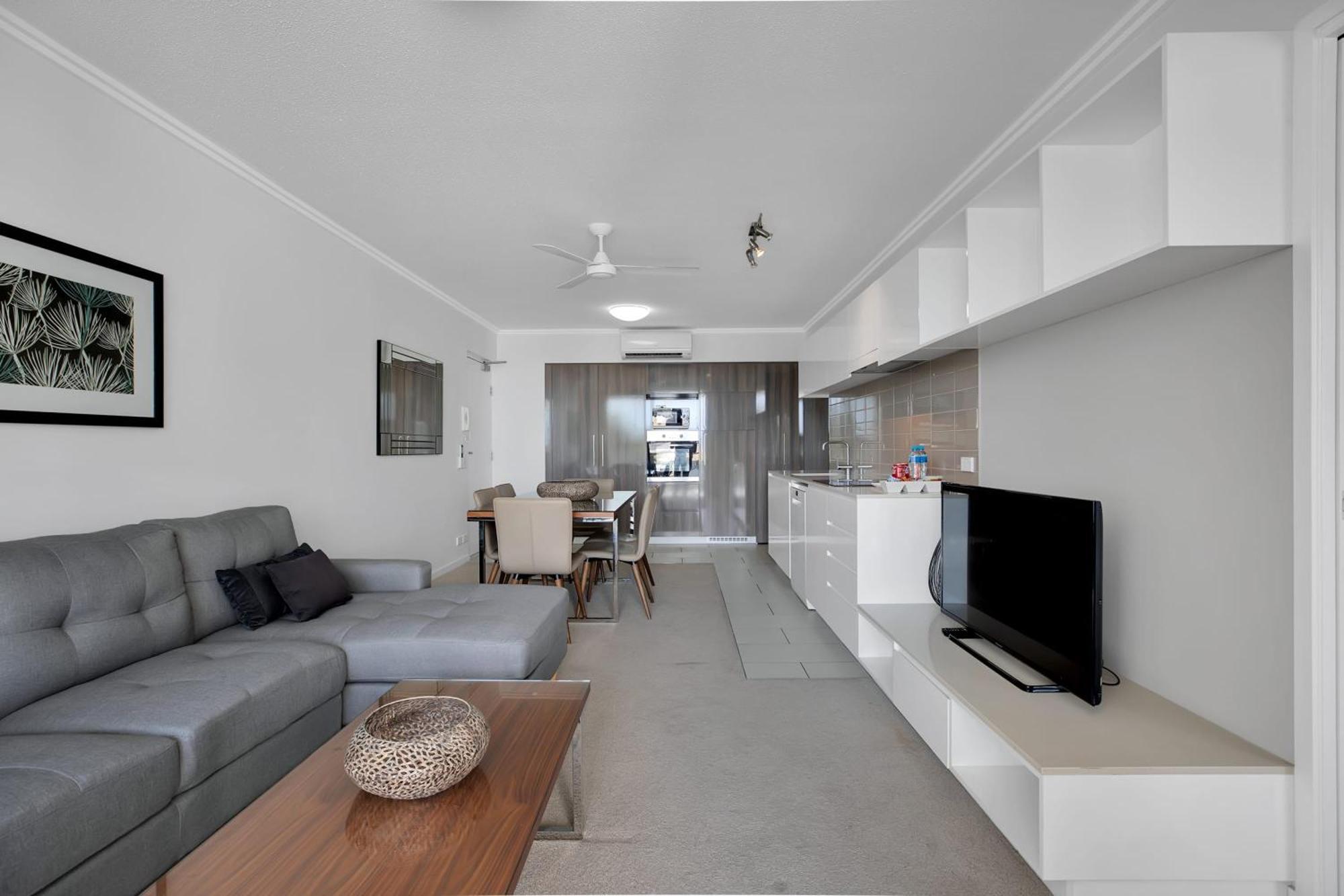 Stunning 2 Bedroom Self Contained * Mackay